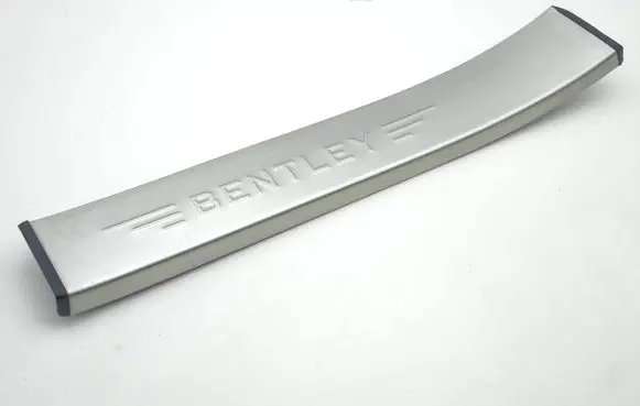 Rear sill trim cover