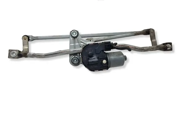 Volvo V70 Front wiper linkage and motor 31333456 3397021528 C83HE