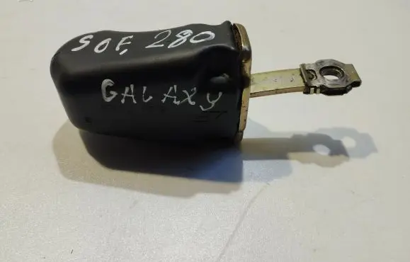 Ford Galaxy Front door check strap stopper 7M0839249 7M0837323
