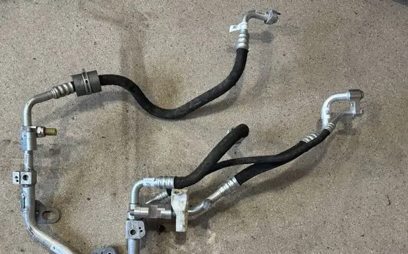 BMW i4 Air conditioning (A/C) pipe/hose 9474789 9474904 9474792