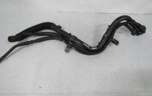 KIA Sportage Fuel tank filler neck pipe 