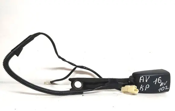 Toyota Avensis T270 Front seatbelt buckle E034501