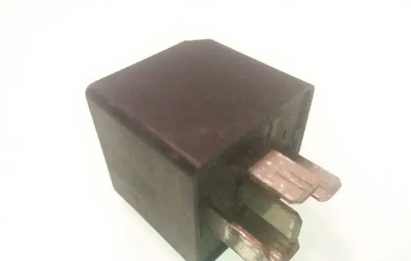 Ford Mondeo Mk III Other relay FOAB14B192AA