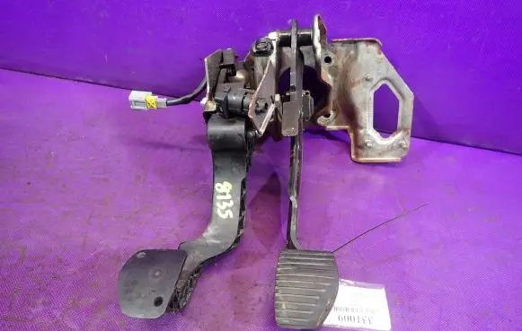 Citroen C3 Pedal assembly 