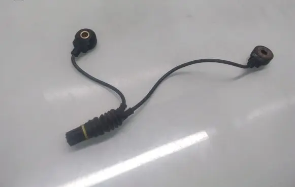 BMW 3 E36 Detonation knock sensor 0261231112
