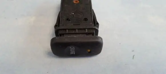 KIA Carnival Cruise control switch 