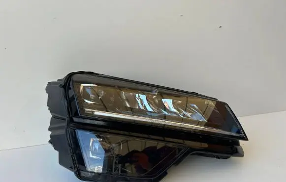 Skoda Karoq Headlight/headlamp 57B941016F
