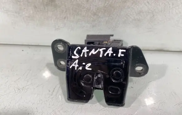 Hyundai Santa Fe Tailgate/trunk/boot lock/catch/latch 812302b000