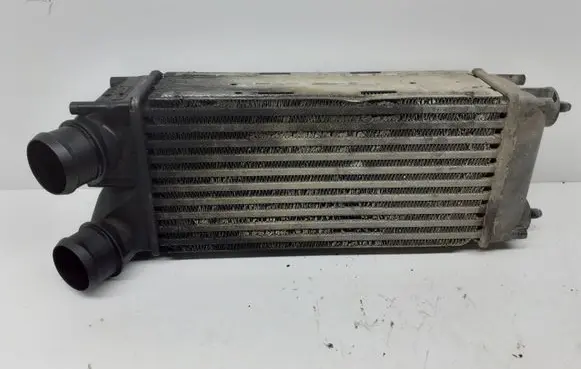 Citroen C4 I Picasso Intercooler radiator 9656503980