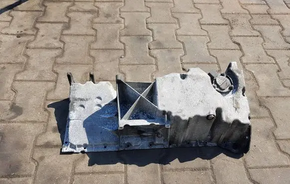 BMW X3 E83 Oil sump 7801367