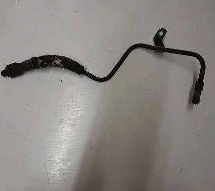 Volvo S40, V40 Turbo turbocharger oiling pipe/hose