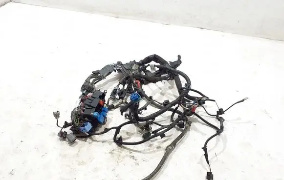 Dacia Duster II Engine installation wiring loom 240116718R