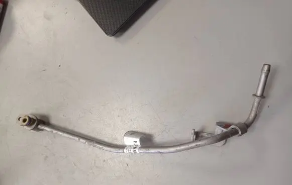Ford Edge II Engine coolant pipe/hose EJ7E8B535FC EJ7E8B535