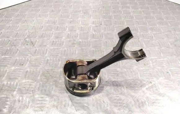 Chrysler Sebring (ST-22 - JR) Piston with connecting rod