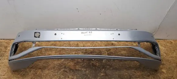 Volkswagen PASSAT B8 Front bumper 3G0807221E