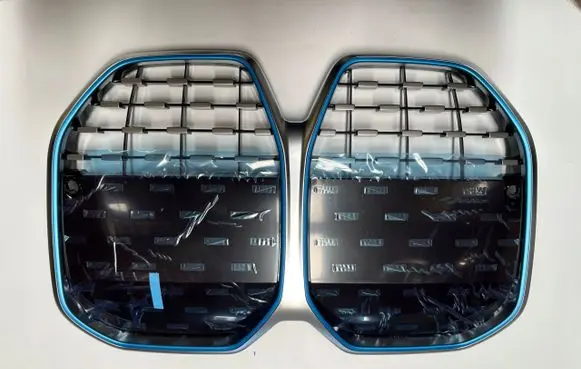 BMW 4 G22 G23 G24 G26 ACC Distronic radar sensor grill/trim SrebrnoNiebieski