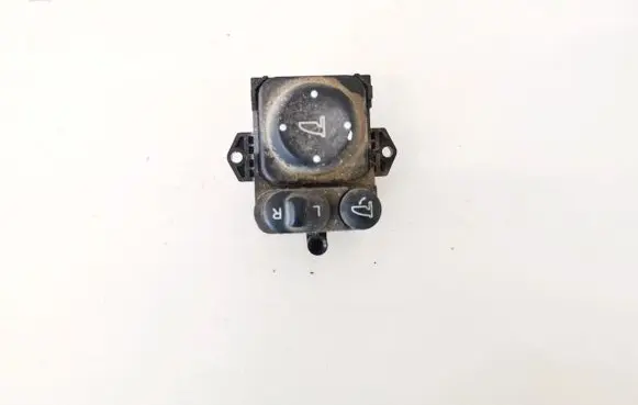 Honda CR-V Wing mirror switch