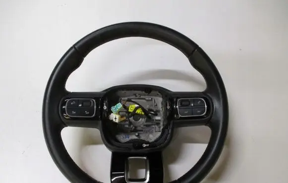 Citroen C3 Aircross Steering wheel 