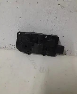 Nissan Qashqai A/C air flow flap actuator/motor 20131104
