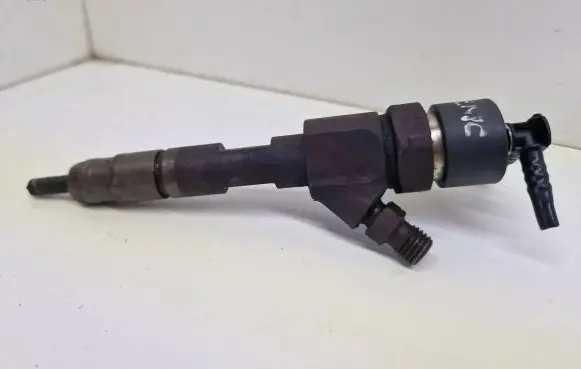 Renault Scenic II - Grand scenic II Fuel injector 8200100272