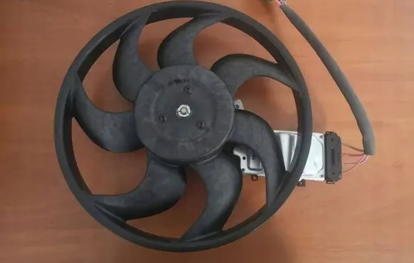 Porsche Cayenne (9PA) Electric radiator cooling fan 7L0959455F