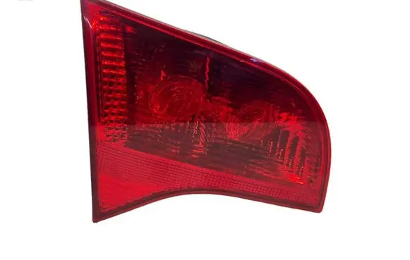 Audi A4 S4 B7 8E 8H Tailgate rear/tail lights 8E9945093 484501 ULO749001
