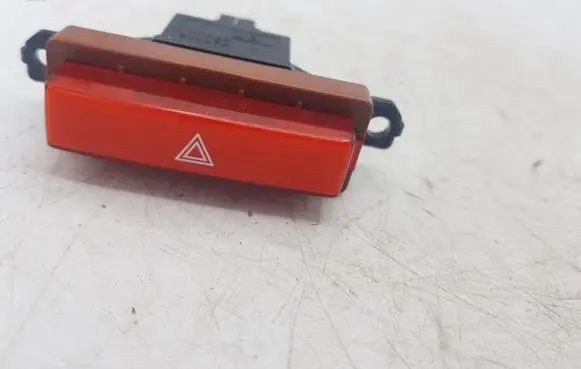 Honda FR-V Hazard light switch M27745