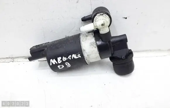Windscreen/windshield washer pump