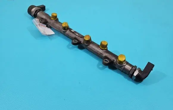 Fuel main line pipe