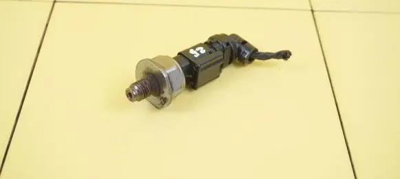 Peugeot Boxer Fuel pressure sensor 9814383880 AHN