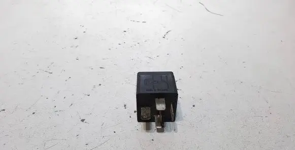 Ford Focus Other relay F0AB14B192AA
