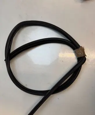 Mitsubishi Outlander Front door rubber seal 32123