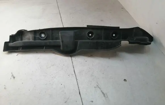 Toyota Prius (XW30) Fender end trim 5382747030