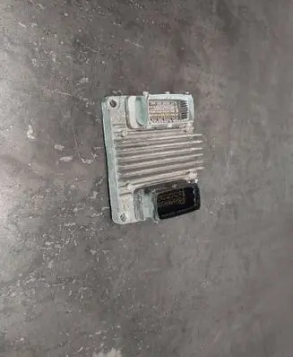 Chevrolet Aveo Engine control unit/module 96436779
