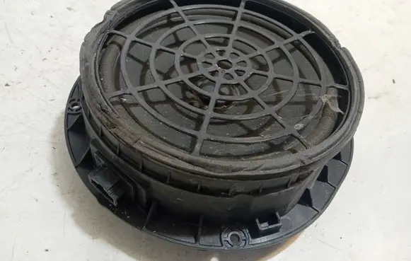 Audi A5 Sportback 8TA Front door speaker 8W0035415 90020014304