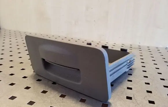 Hyundai Santa Fe Dashboard storage box/compartment 