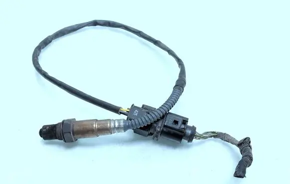 Skoda Superb B6 (3T) Lambda probe sensor 03G906262 0281004042
