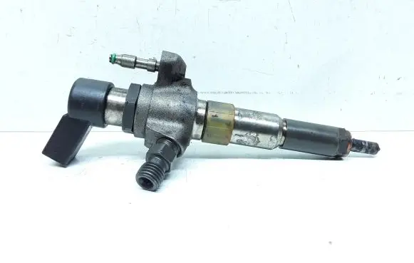 Volvo S60 Fuel injector 9802448680