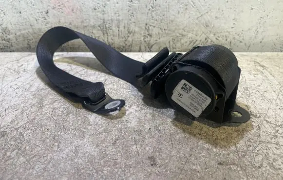 Jeep Grand Cherokee WL Rear seatbelt P6XH91TX7AC 6504205 TS5295124639