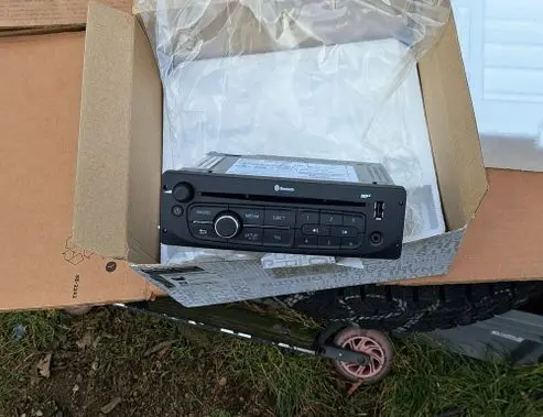 Renault Master III Radio/CD/DVD/GPS head unit 95519294