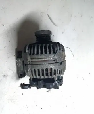 Volvo XC90 Generator/alternator 30667787 0124525060