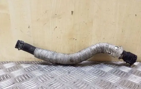 Audi TT TTS Mk2 Engine coolant pipe/hose 3C0122073BR