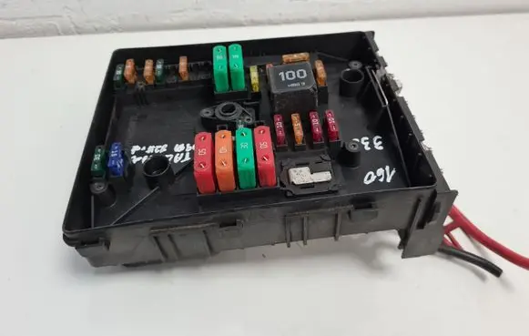 Volkswagen Touran I Fuse module 1K0937800C 01718130