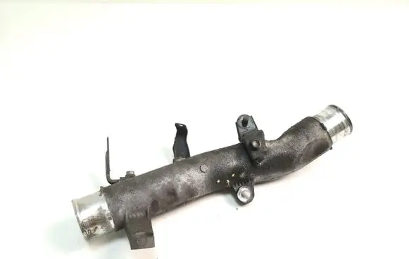 Toyota Corolla Verso AR10 Intercooler hose/pipe