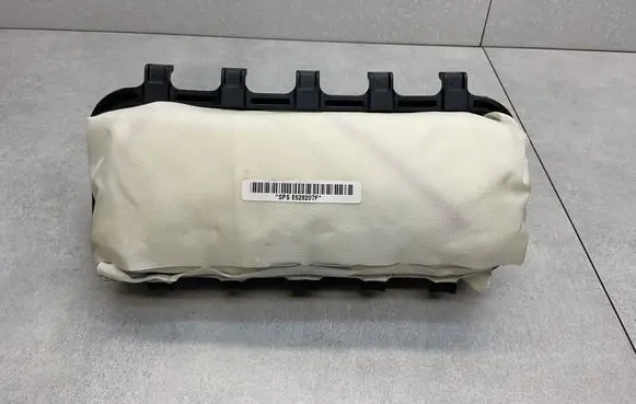 Opel Mokka Passenger airbag 95378779