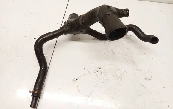 Ford Mondeo MK II Engine coolant pipe/hose 97b88286dc