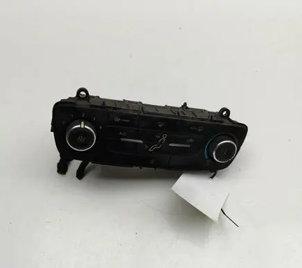 Ford Focus Interior fan control switch F1ET19980FM