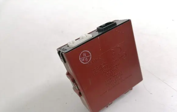 Toyota RAV 4 (XA30) Tire pressure control unit 8976042010