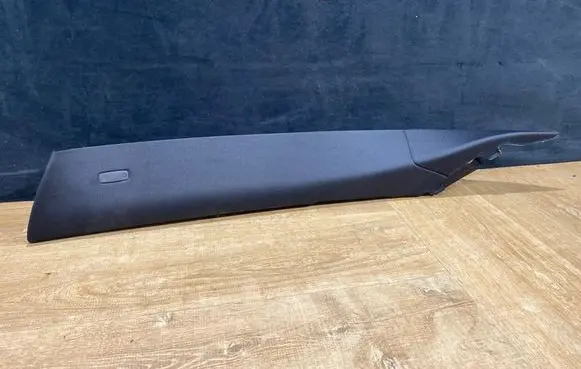 Land Rover Discovery 5 (A) pillar trim HY3203513A
