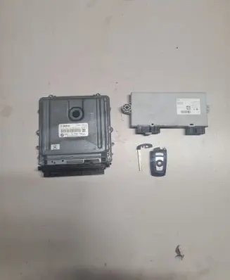 Engine ECU kit and lock set